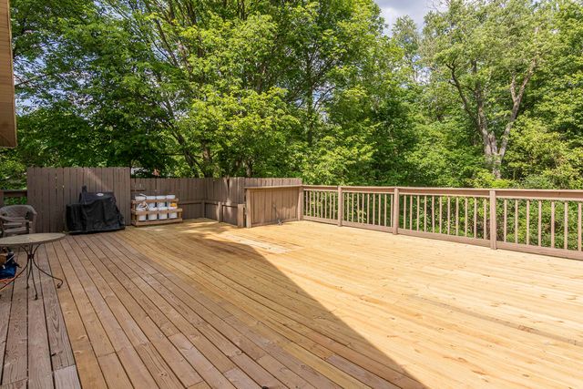 304 N Augusta Drive, Augusta, MI 49012