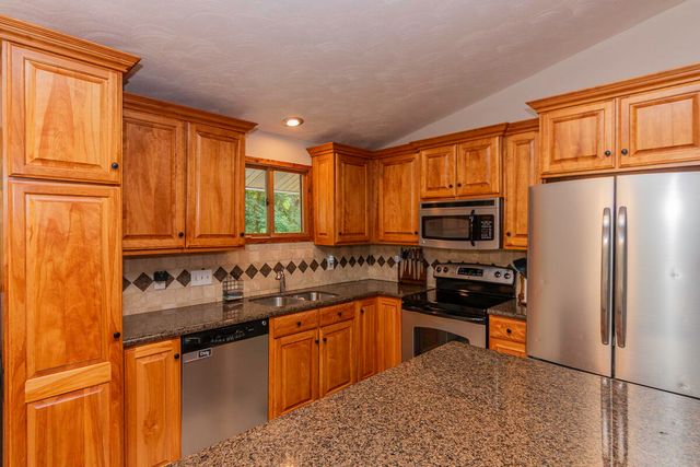304 N Augusta Drive, Augusta, MI 49012