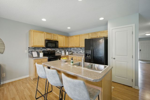 2613 14th Street SW, Altoona, IA 50009
