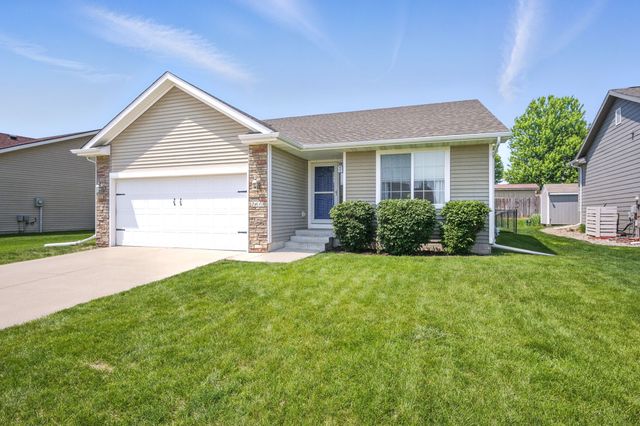 2613 14th Street SW, Altoona, IA 50009