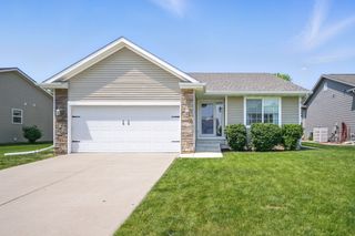 2613 14th Street SW, Altoona, IA 50009
