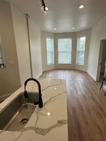 6613 S Vernon Avenue 2, Chicago, IL 60637