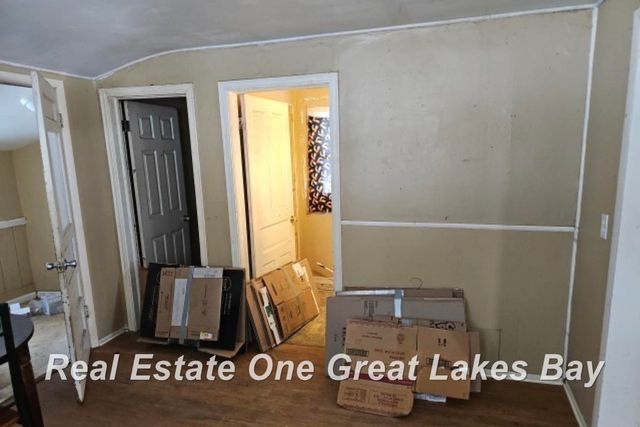 123 Clark Street, Chesaning, MI 48616