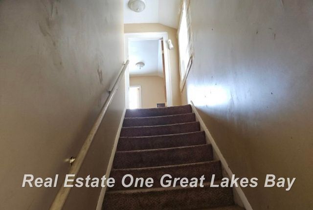 123 Clark Street, Chesaning, MI 48616