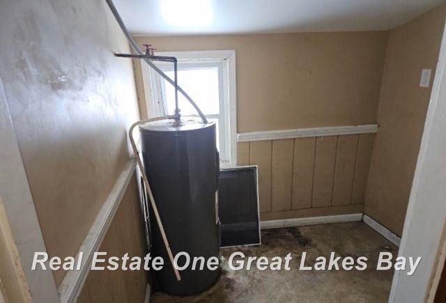 123 Clark Street, Chesaning, MI 48616