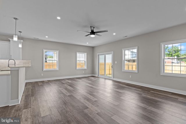 1210 PLYMOUTH AVE, Bristol, PA 19007