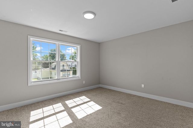 1210 PLYMOUTH AVE, Bristol, PA 19007