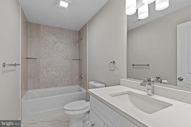 1210 PLYMOUTH AVE, Bristol, PA 19007