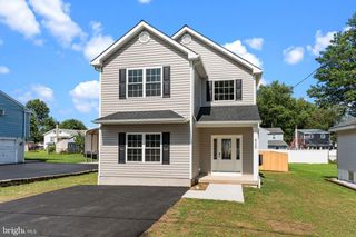 1210 PLYMOUTH AVE, Bristol, PA 19007