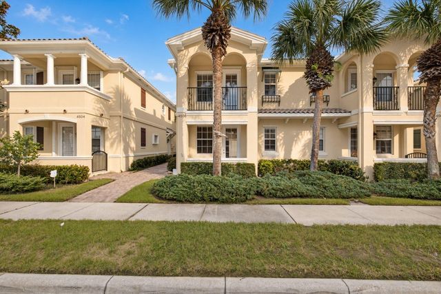 4506 Illicium Drive, Palm Beach Gardens, FL 33418