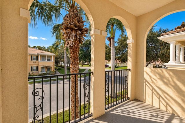 4506 Illicium Drive, Palm Beach Gardens, FL 33418