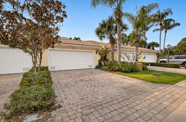 4506 Illicium Drive, Palm Beach Gardens, FL 33418