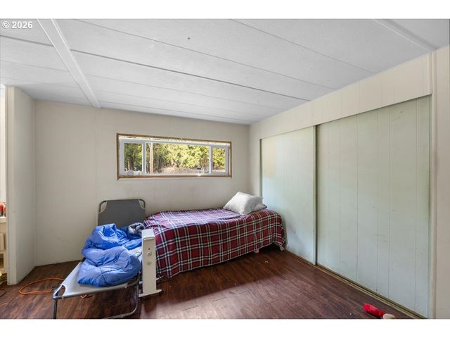 796 LEES CREEK Rd, Myrtle Creek, OR 97457