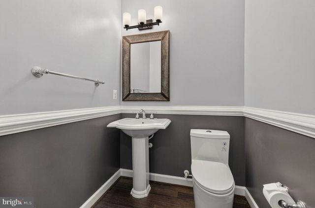 8007 TURTLE CREEK CIR, Gainesville, VA 20155