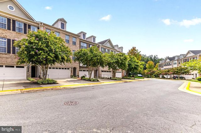 8007 TURTLE CREEK CIR, Gainesville, VA 20155