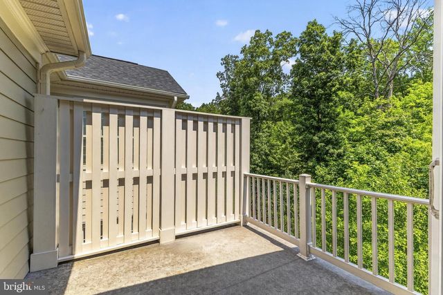 8007 TURTLE CREEK CIR, Gainesville, VA 20155