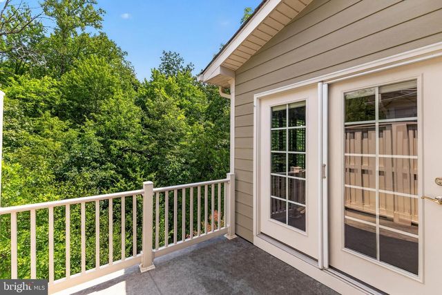 8007 TURTLE CREEK CIR, Gainesville, VA 20155