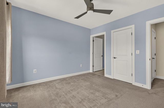 8007 TURTLE CREEK CIR, Gainesville, VA 20155