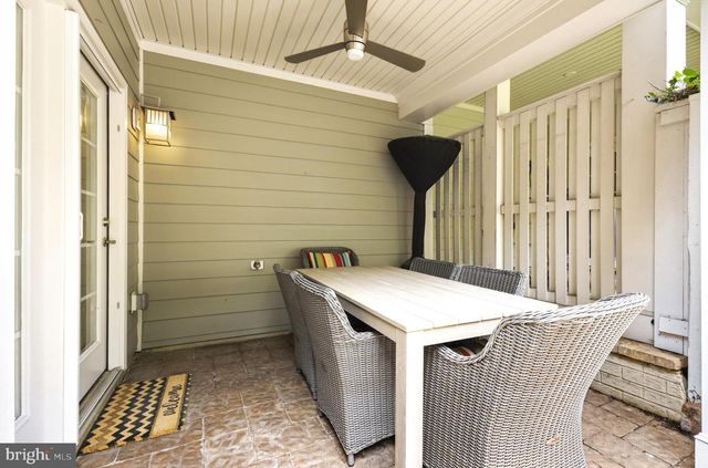 8007 TURTLE CREEK CIR, Gainesville, VA 20155