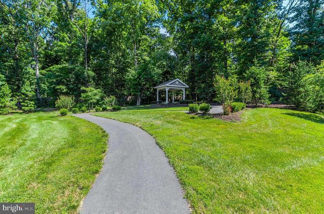 8007 TURTLE CREEK CIR, Gainesville, VA 20155