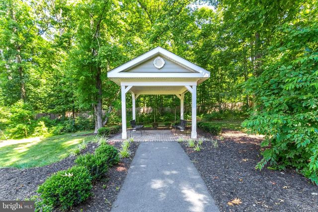 8007 TURTLE CREEK CIR, Gainesville, VA 20155