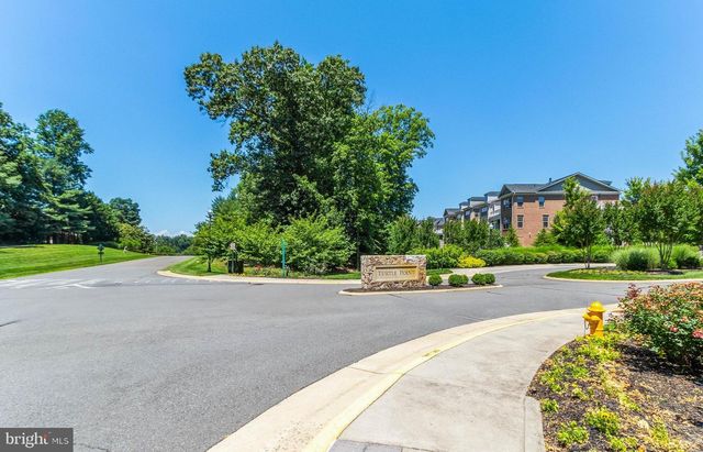 8007 TURTLE CREEK CIR, Gainesville, VA 20155