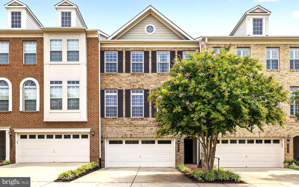 8007 TURTLE CREEK CIR, Gainesville, VA 20155