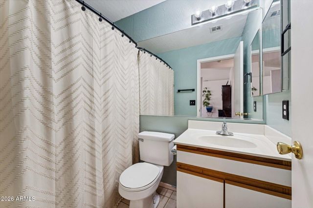 535 N BAILEY Circle, Mesa, AZ 85207