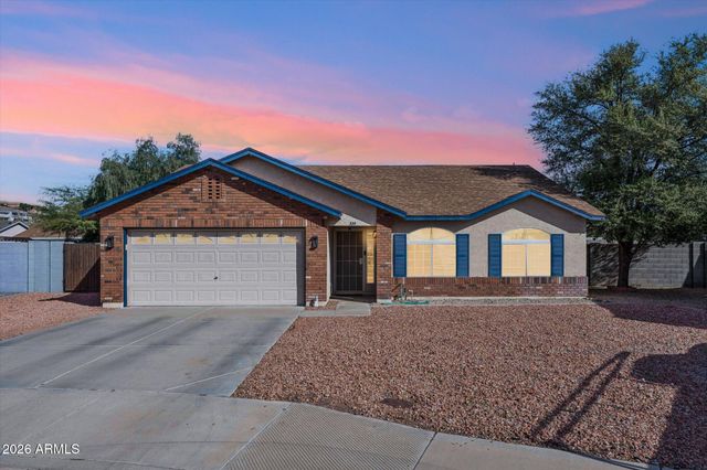 535 N BAILEY Circle, Mesa, AZ 85207