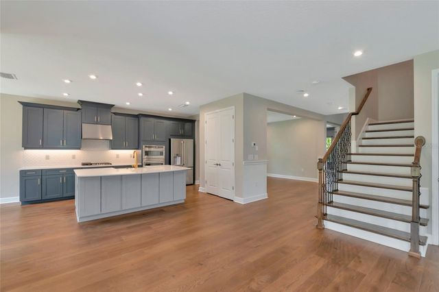 10187 MILKY WAY CIRCLE, Sarasota, FL 34241