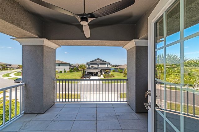 10187 MILKY WAY CIRCLE, Sarasota, FL 34241