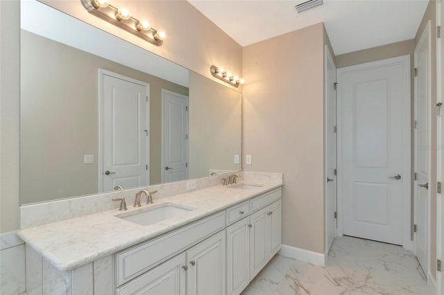 10187 MILKY WAY CIRCLE, Sarasota, FL 34241