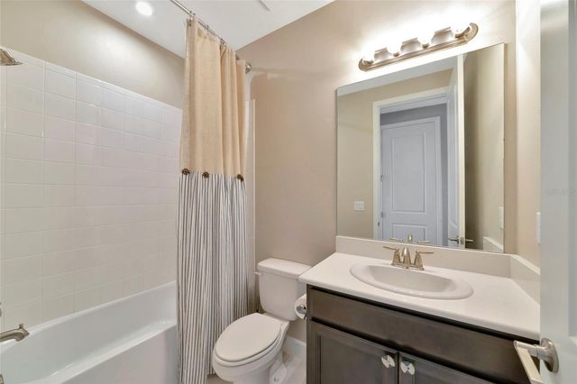 10187 MILKY WAY CIRCLE, Sarasota, FL 34241