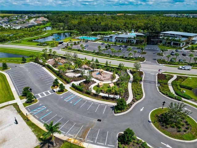 10187 MILKY WAY CIRCLE, Sarasota, FL 34241