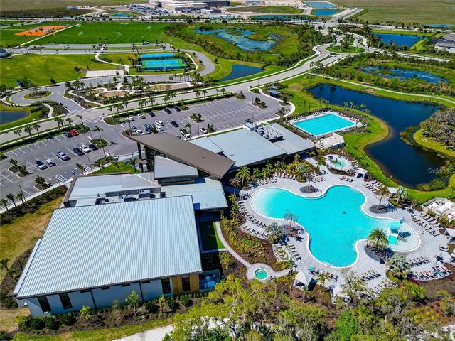 10187 MILKY WAY CIRCLE, Sarasota, FL 34241