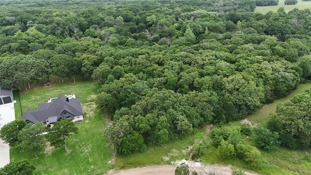 130 Oakmont Drive, Mabank, TX 75147