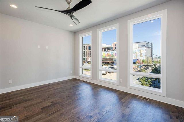 691 Vidalia Lane, Atlanta, GA 30318