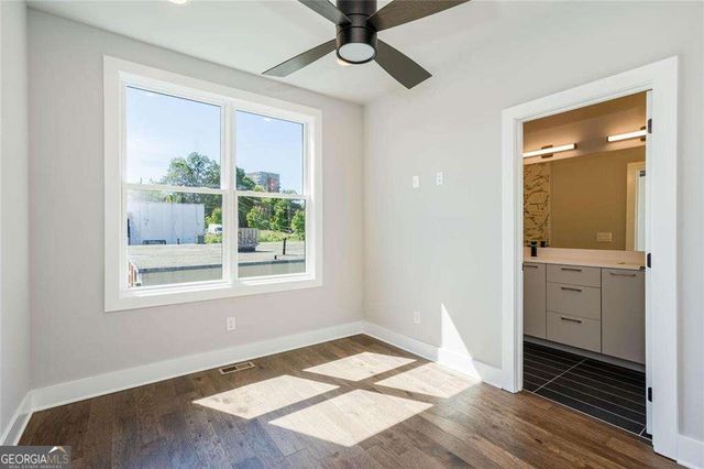 691 Vidalia Lane, Atlanta, GA 30318