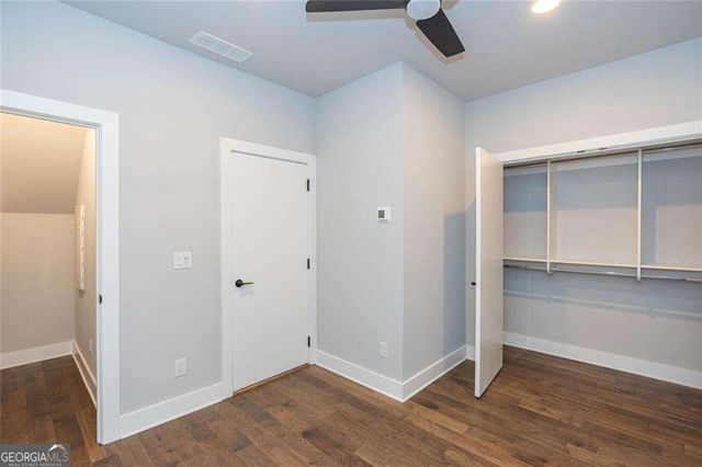 691 Vidalia Lane, Atlanta, GA 30318