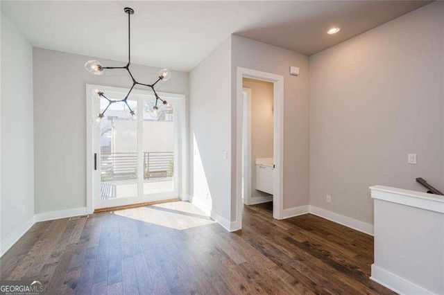 691 Vidalia Lane, Atlanta, GA 30318