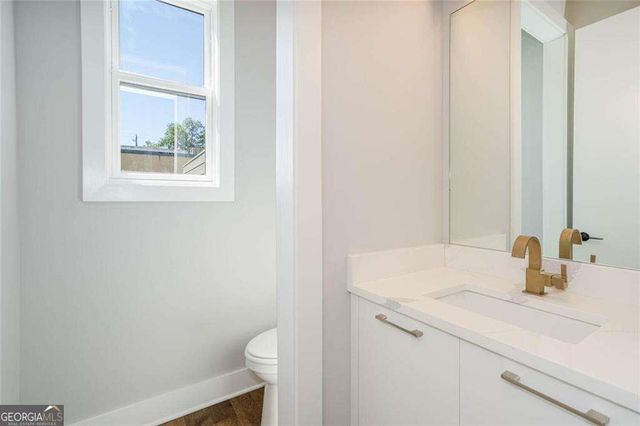 691 Vidalia Lane, Atlanta, GA 30318