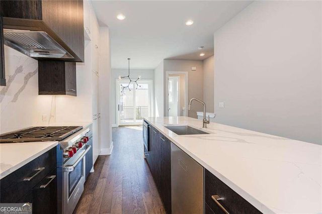 691 Vidalia Lane, Atlanta, GA 30318