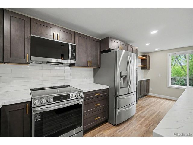 19 Placer Ave, Longmont, CO 80504
