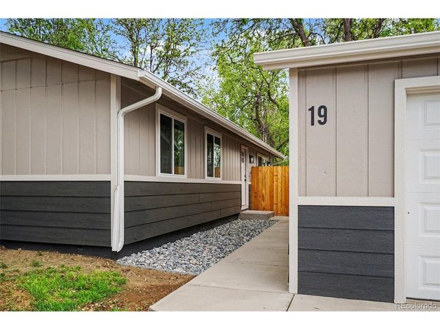 19 Placer Ave, Longmont, CO 80504
