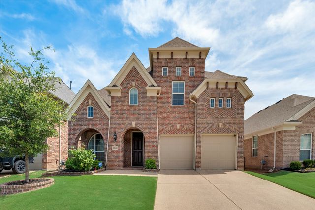 3940 Shrike Trail, Fort Worth, TX 76262