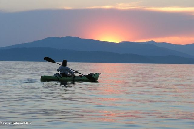 215 W Lake St, Sandpoint, ID 83864