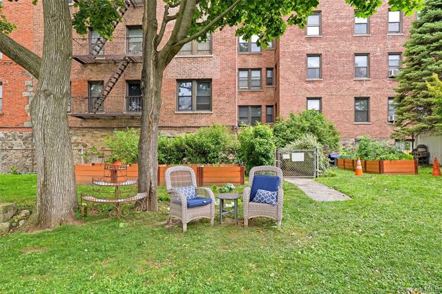 20 William Street 5H, Mount Vernon, NY 10552