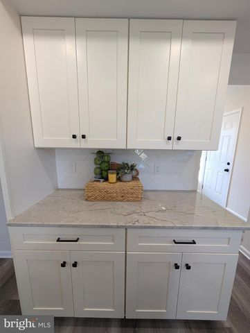 1716 SUPPLEE RD, Lansdale, PA 19446