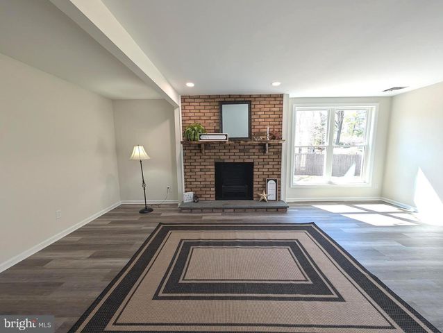 1716 SUPPLEE RD, Lansdale, PA 19446