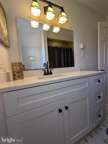 1716 SUPPLEE RD, Lansdale, PA 19446